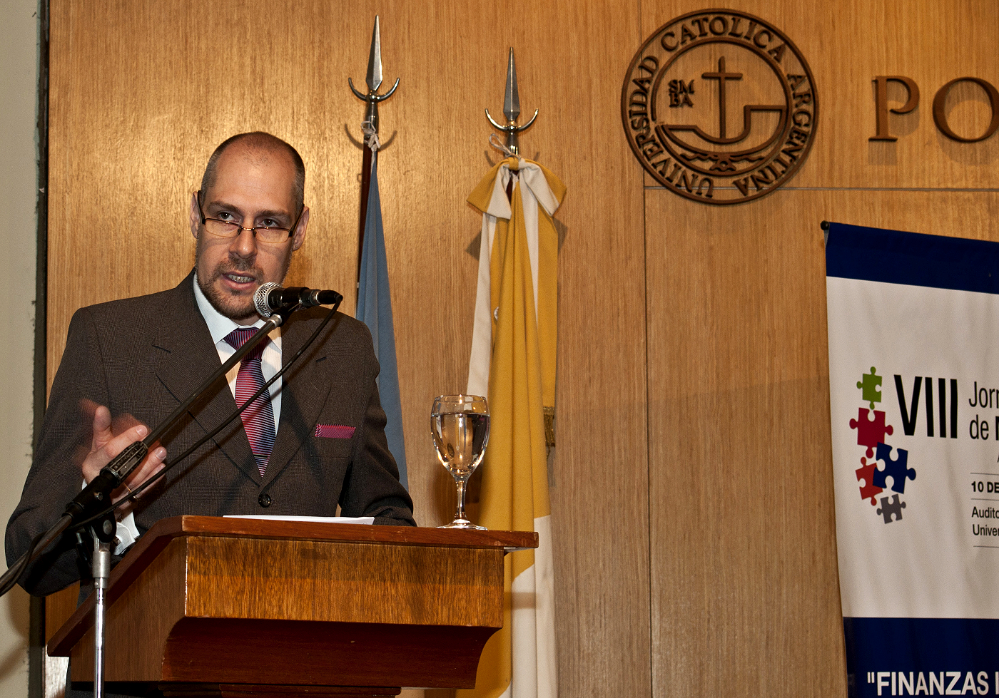 Locución en jornadas de la UCA